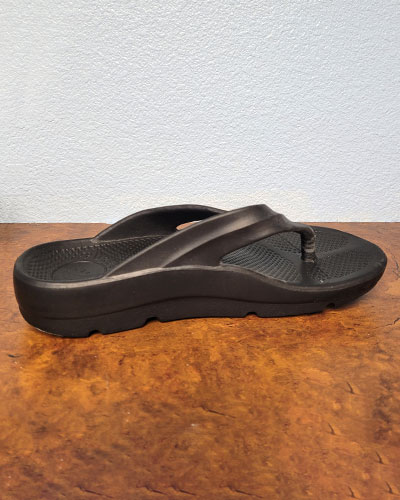 Black Sandals for Treatment of Plantar Fasciitis, Metatarsal, Heel Spurs, Feet and Arch Pain Relief
