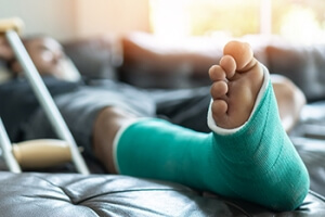 Symptoms of a Broken Foot